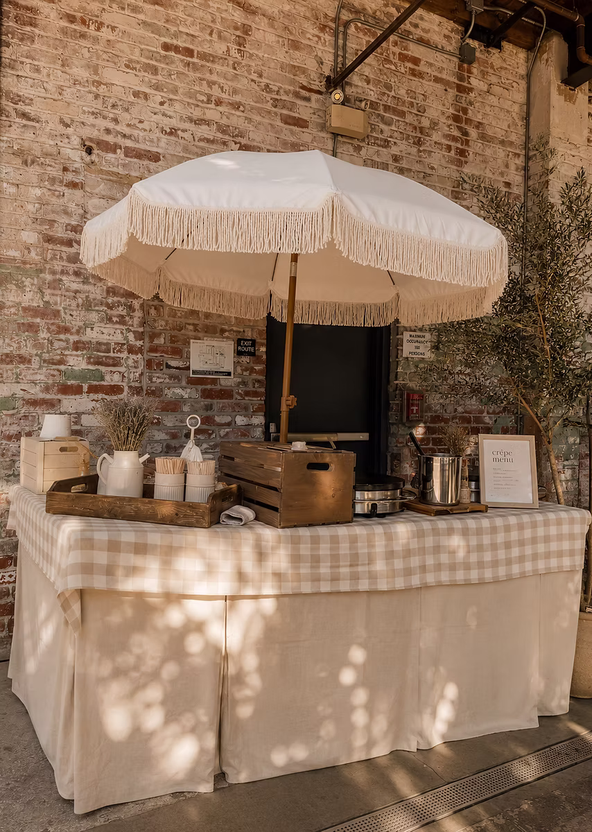 Crepe Stand